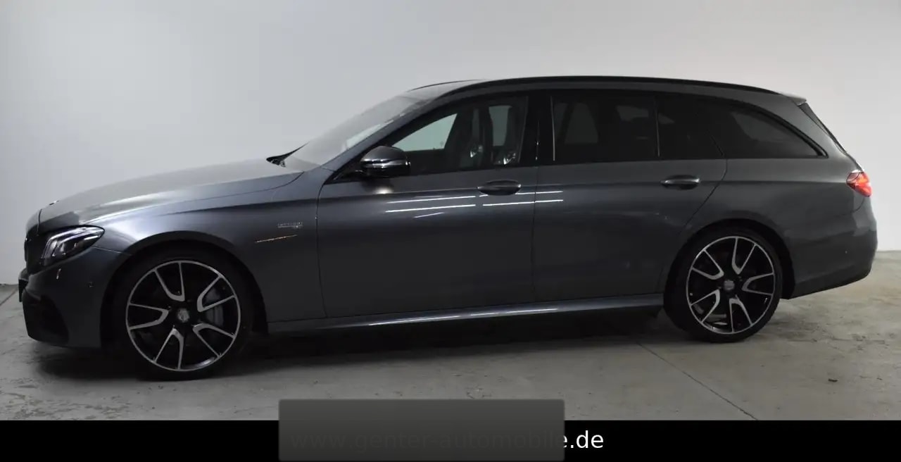 Mercedes-Benz E 43 AMG E 43 T AMG 4M COMAND WIDESCREEN WEBASTO AIRMATIC 5