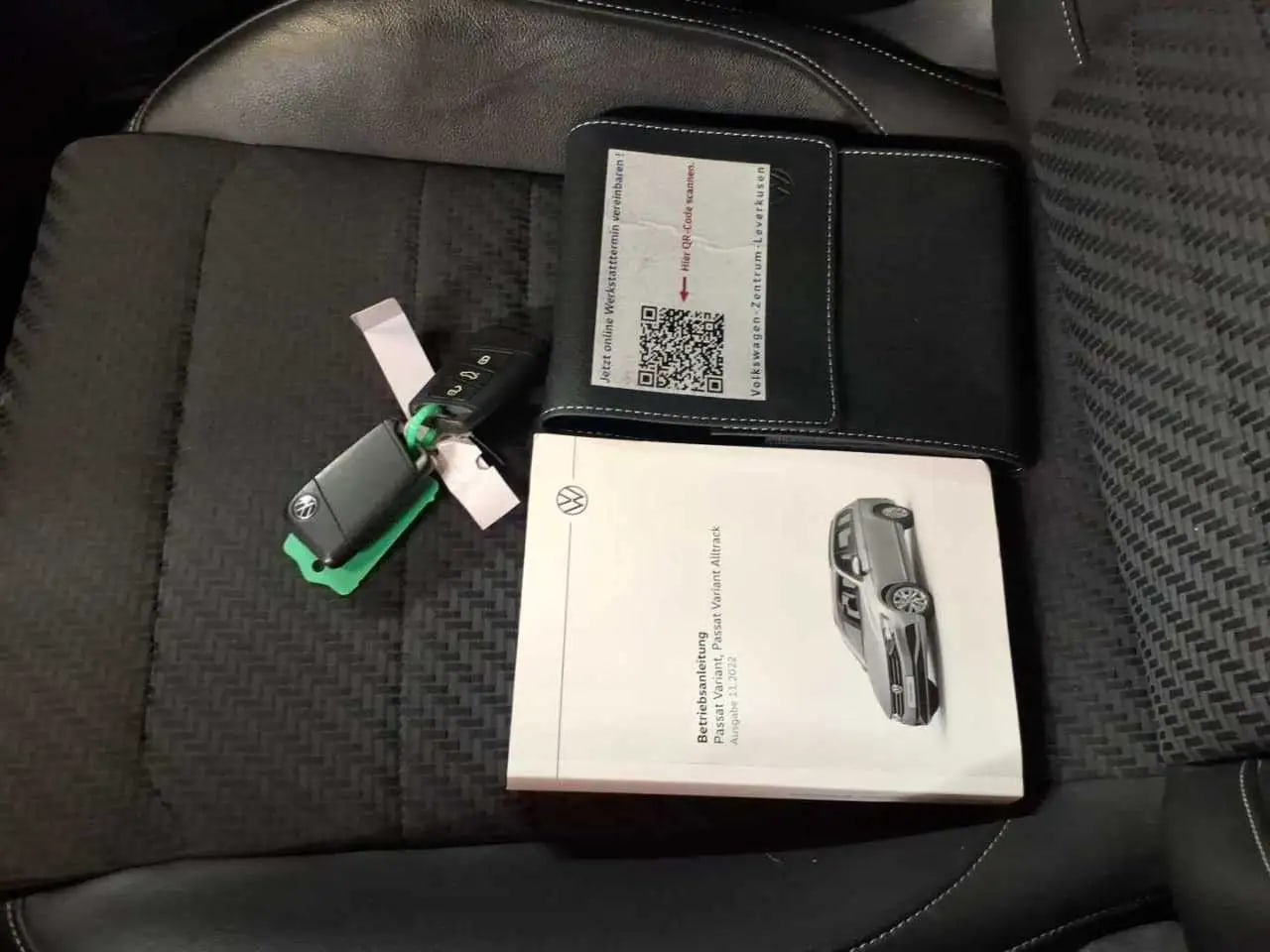 Volkswagen Passat R Line Matrix*ACC*H&K*AHK*Massag*Kamera 11