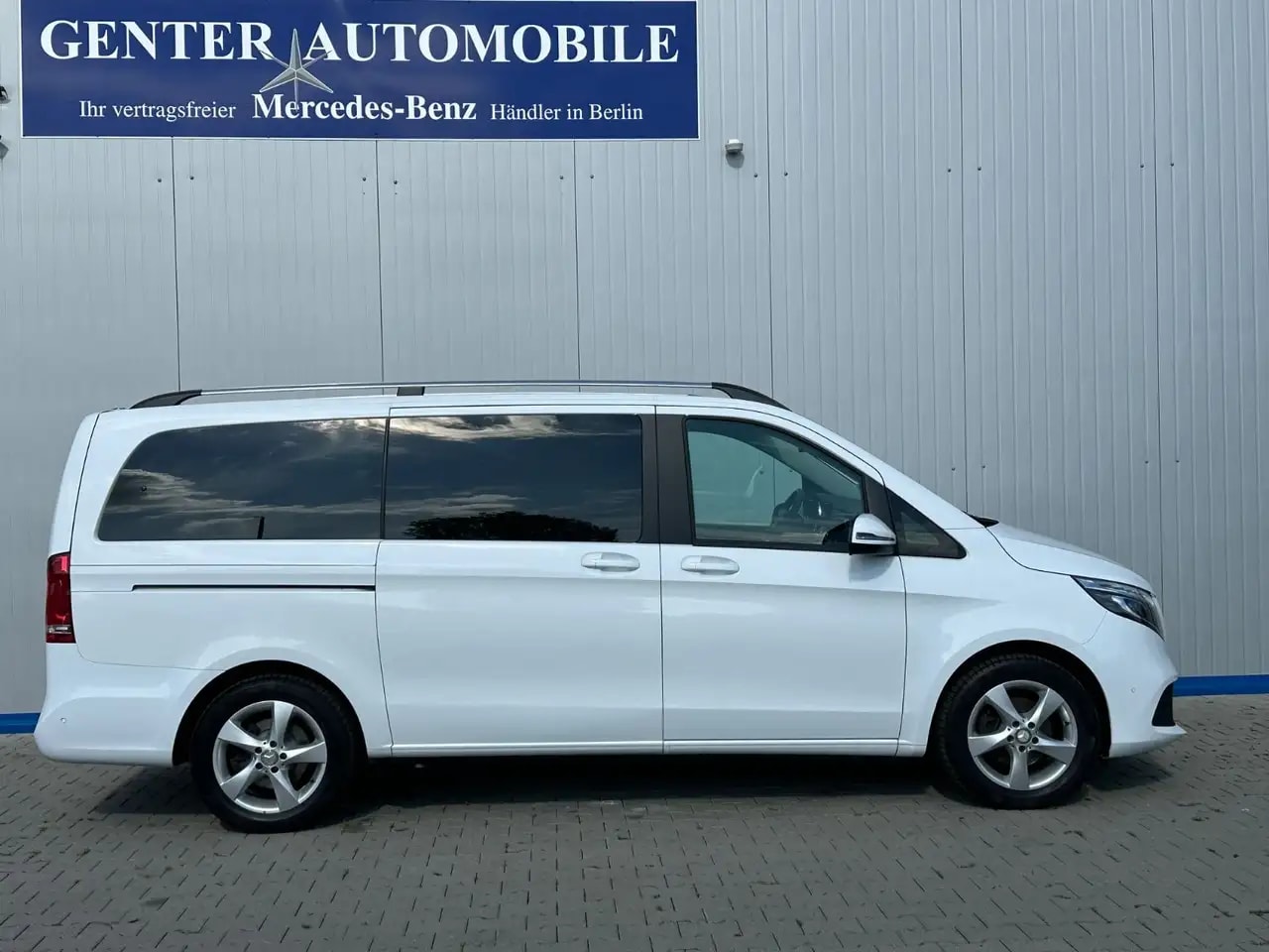 Mercedes-Benz V 220 LANG 9G-TR WEBASTO NAVI MBUX KAMERA 7-SITZ 5