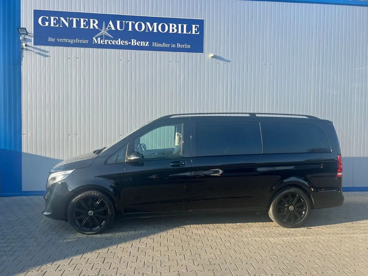 Mercedes-Benz V 250 d LANG 9G NAVI 7-SITZER KAMERA EL. TÜR AHK 4