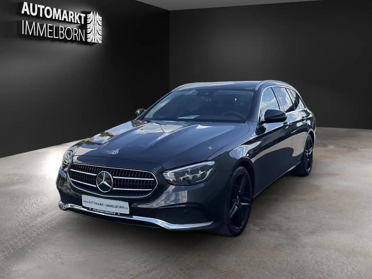 Mercedes-Benz E 200 d Kamera*LED*Leder*MBUXhigh+Navi*TW*Spur*V 3