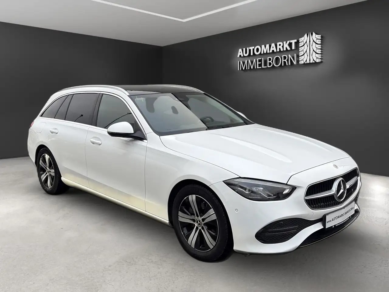 Mercedes-Benz C 180 T Pano*Leder*AHK*Kamera*TW*LedHigh*Memory