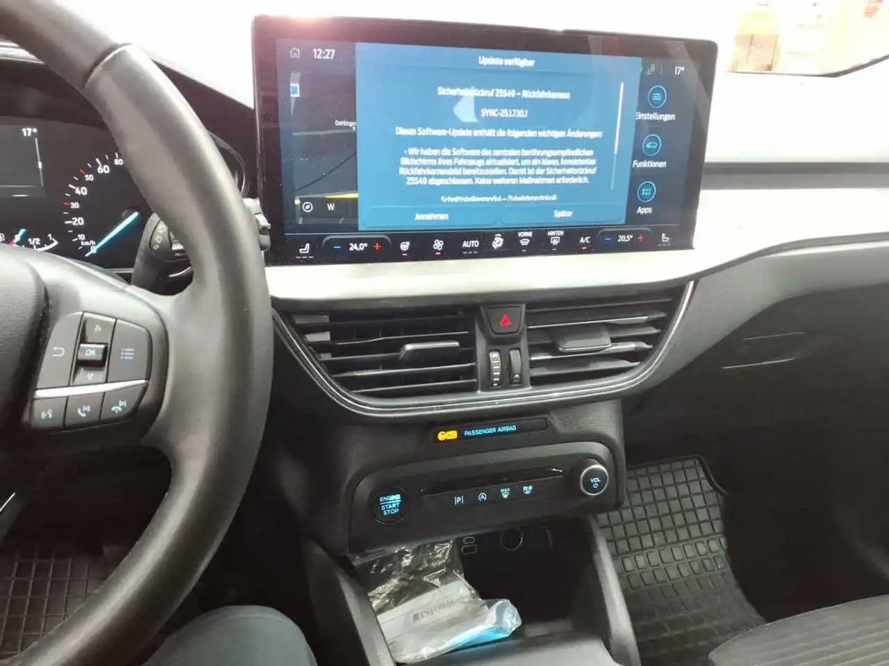 Ford Focus Titanium Kamera*LED*LM*DAB*NaviGroß*Winter 10