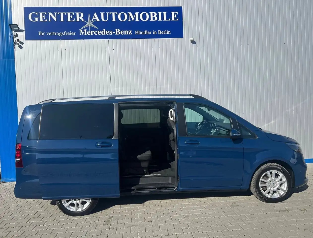 Mercedes-Benz V 220 LANG 9G RISE AERODYNAMIK NAVI MBUX 7-SITZE 10