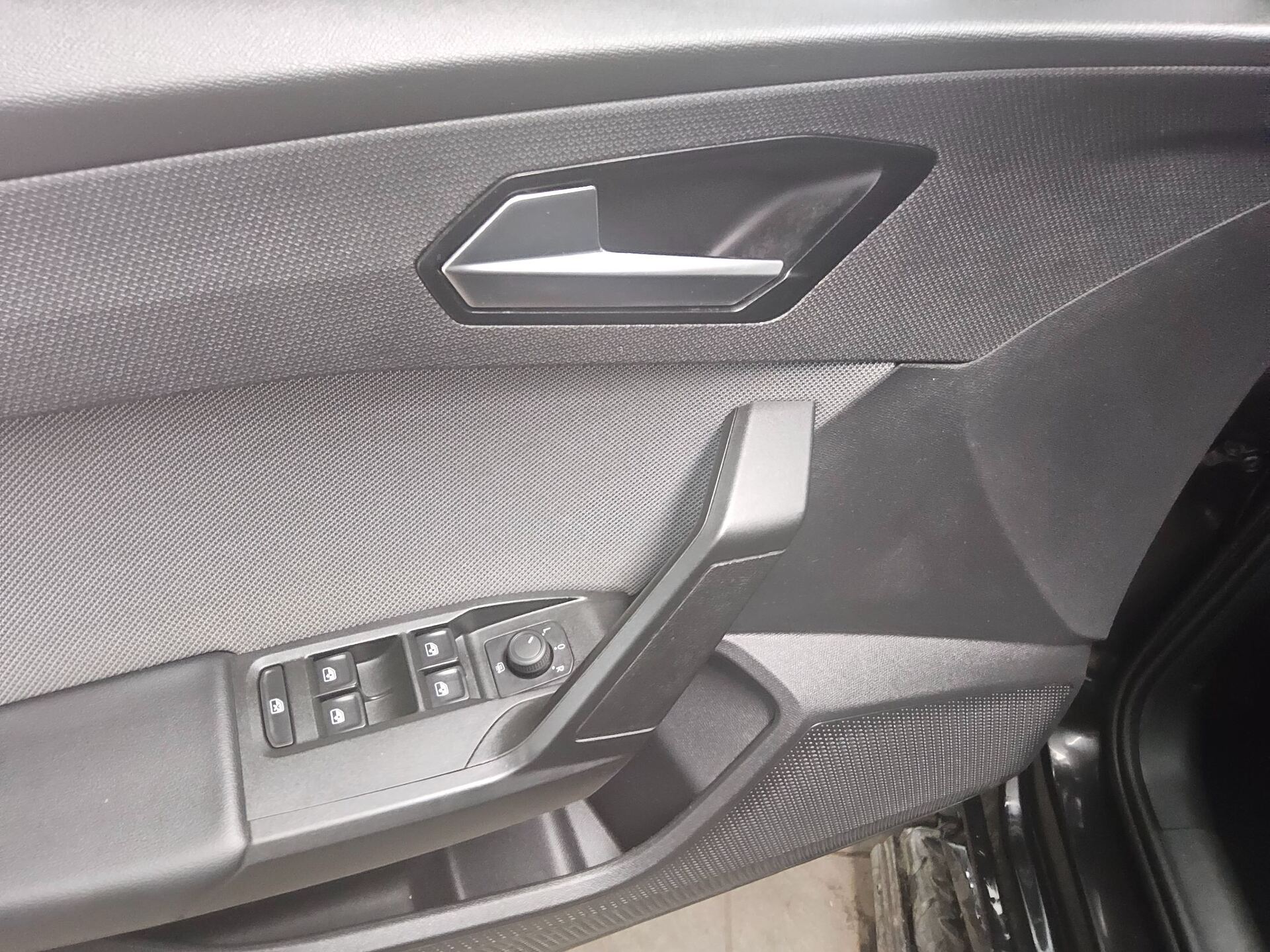 Seat Leon Sportstourer 2.0 TDI Style Navi LED vc RfK 10