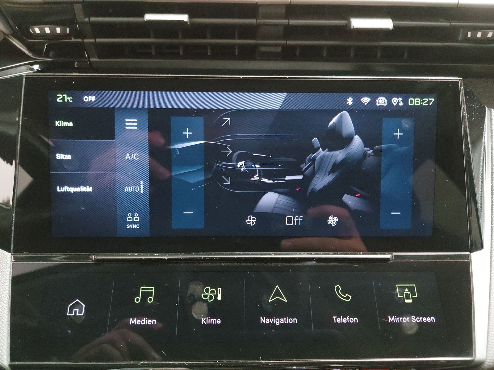 Peugeot 308 SW 1.5 BlueHDI Allure T-Leder Navi Shz LED ACC 20