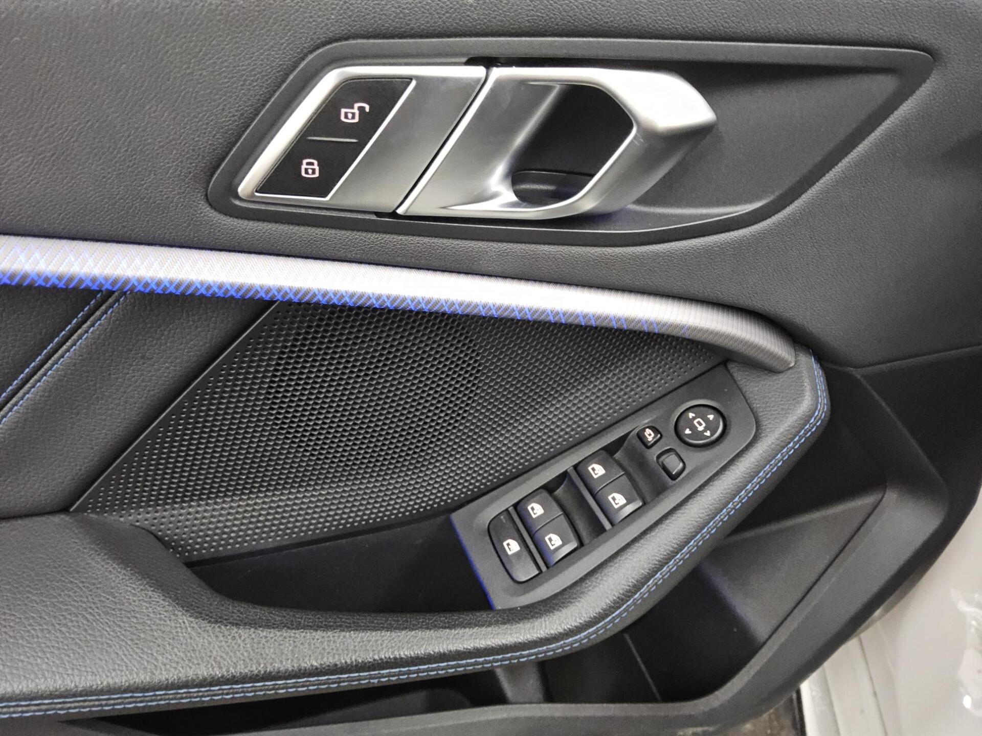 BMW 118dA M-Sport Navi LC Pro LED Kamera 10