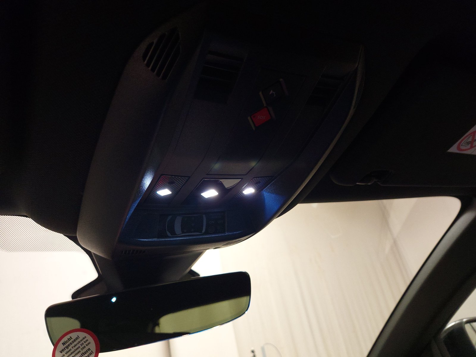 DS DS7 1.5 BlueHDI Performance Line NAVI LED LEDER SHZ RFK 16