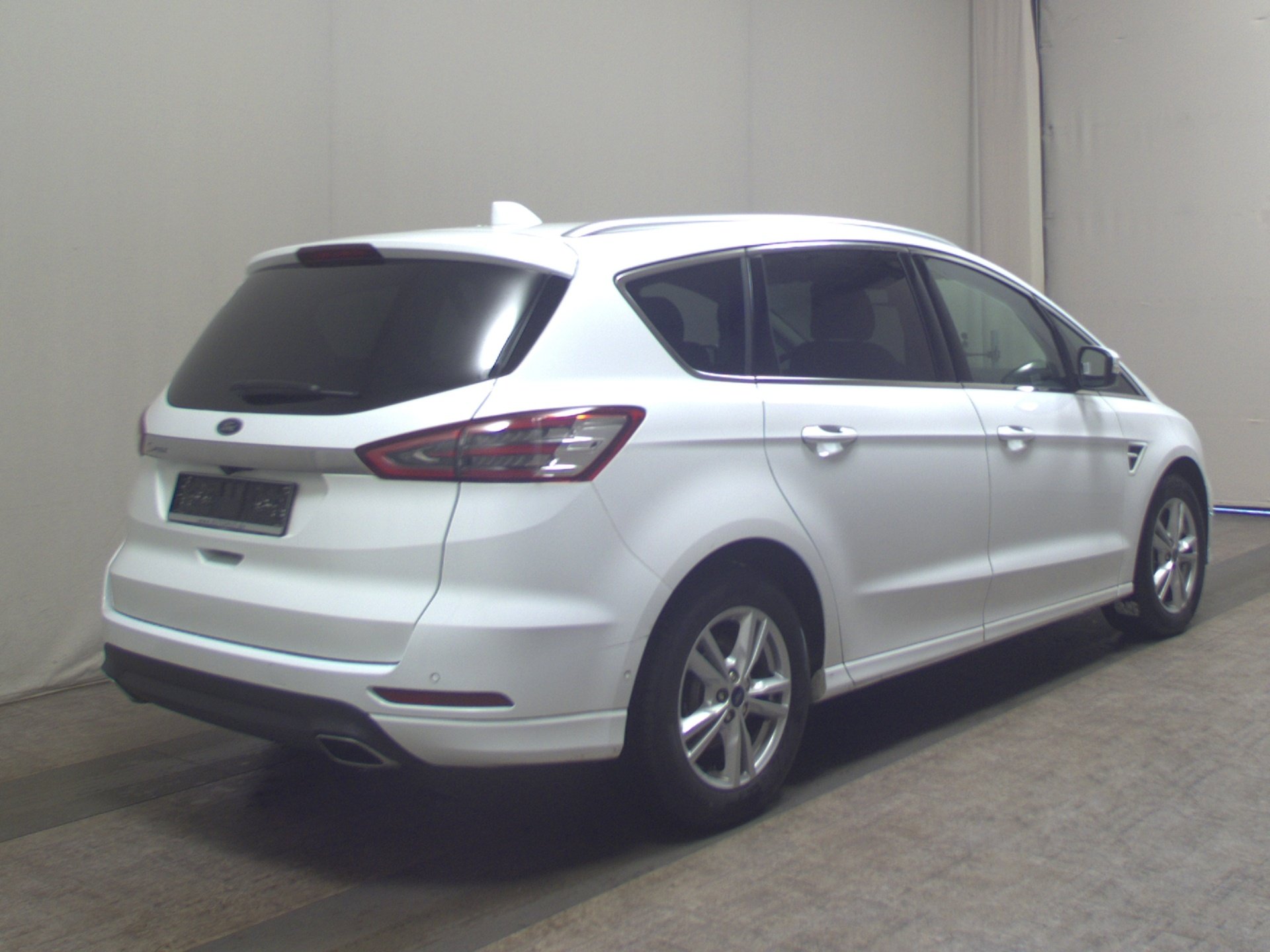 Ford S-Max 2.0 EB Titanium Leder Navi LED Kamera ACC 4