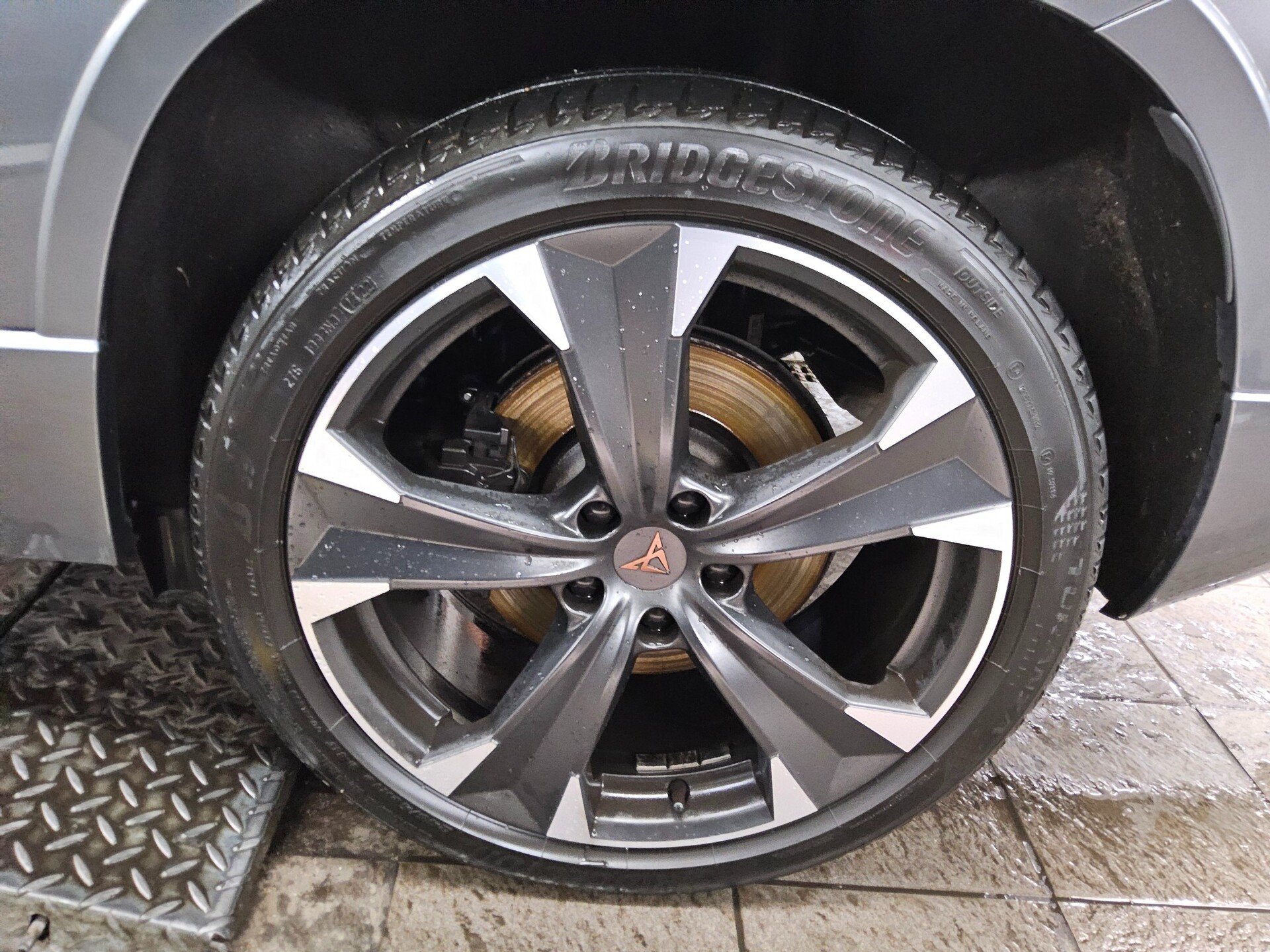 Cupra Ateca 2.0 TSI 4Drive Navi LED vc Beats 360° AHK 11