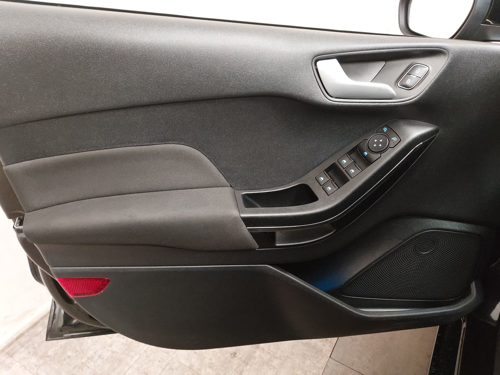 Ford Fiesta 1.0 Titanium X Shz RFK LED 10