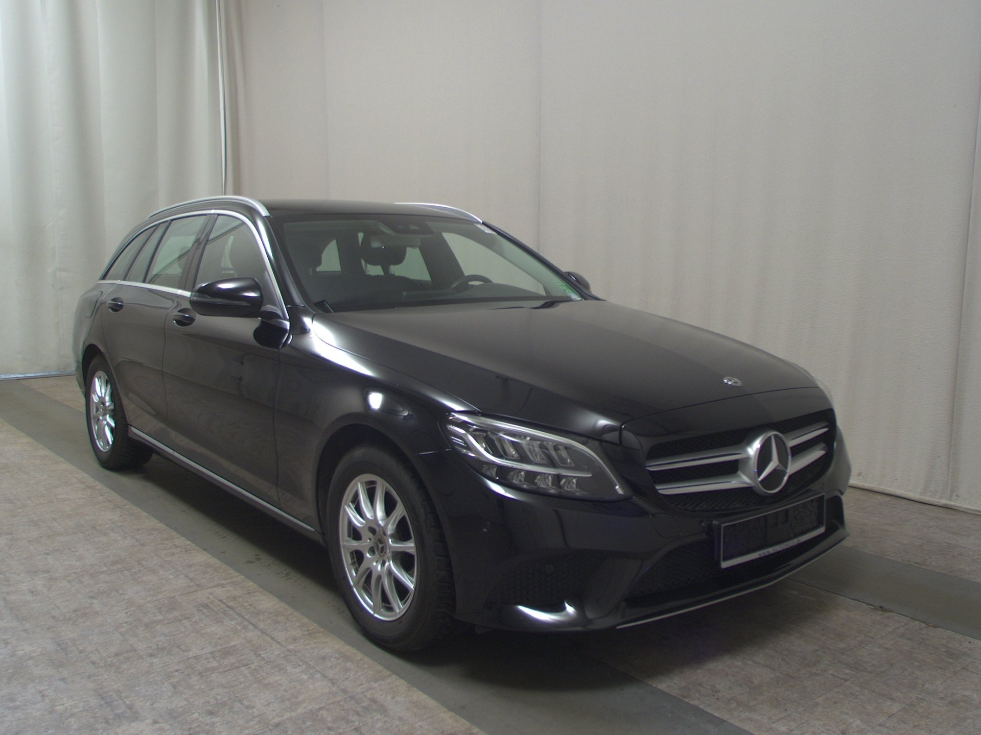 Mercedes-Benz C 200 T d Avantgarde T-Leder Navi LED PDC Shz 3