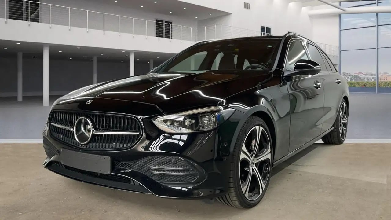 Mercedes-Benz C 300 AMG 19*Night*Mubeam*Distro*Panorama*Leder 2