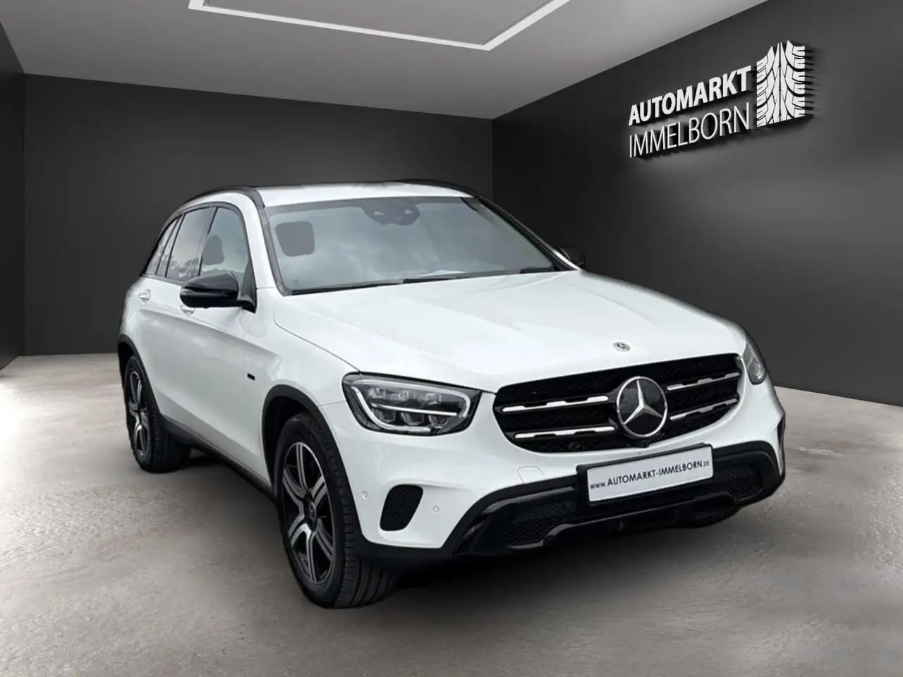 Mercedes-Benz GLC 300 e 360*Distro*LED*Night*19*Virtual*Luftfe 2