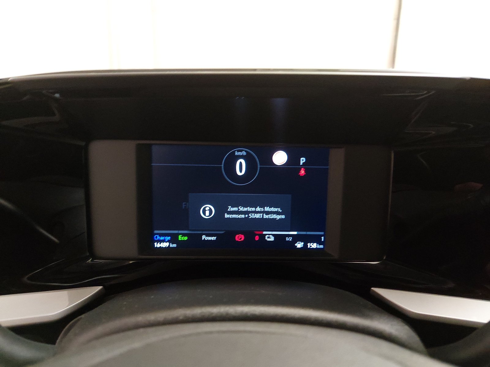 Opel Mokka-e Elegance NAVI LED SHZ RFK 17