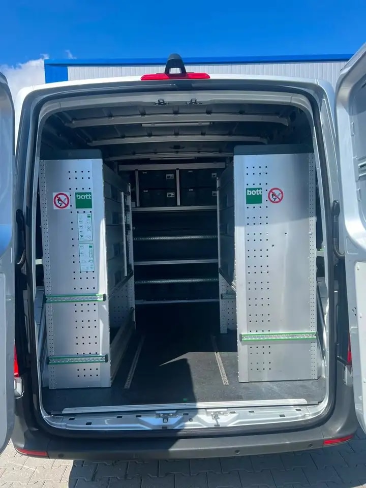 Mercedes-Benz Sprinter 314 AUTOMATIK NAVI TOTWINKEL KAMERA LED 10