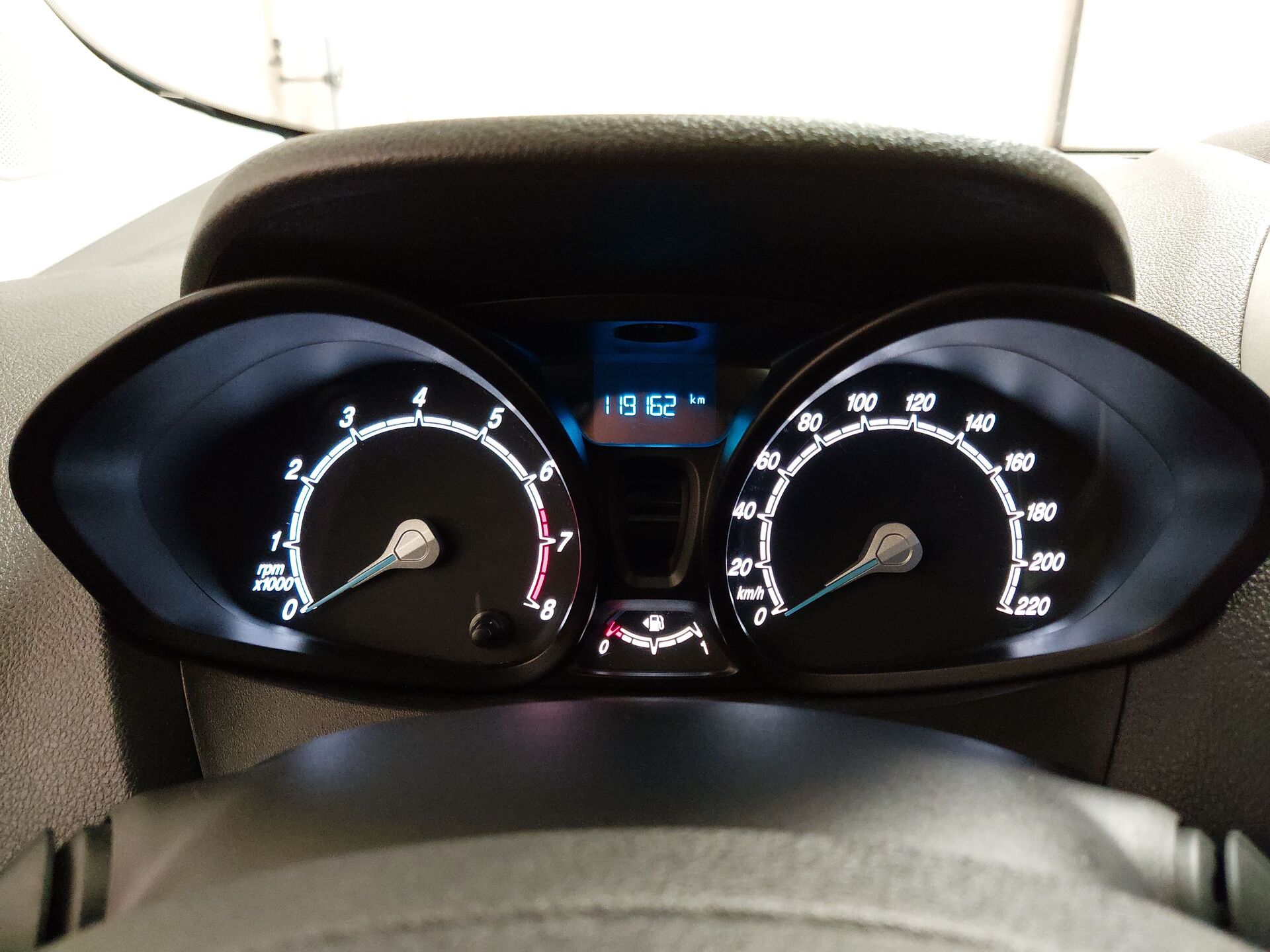 Ford Transit Courier 1.0 EB Trend Navi PDC 17