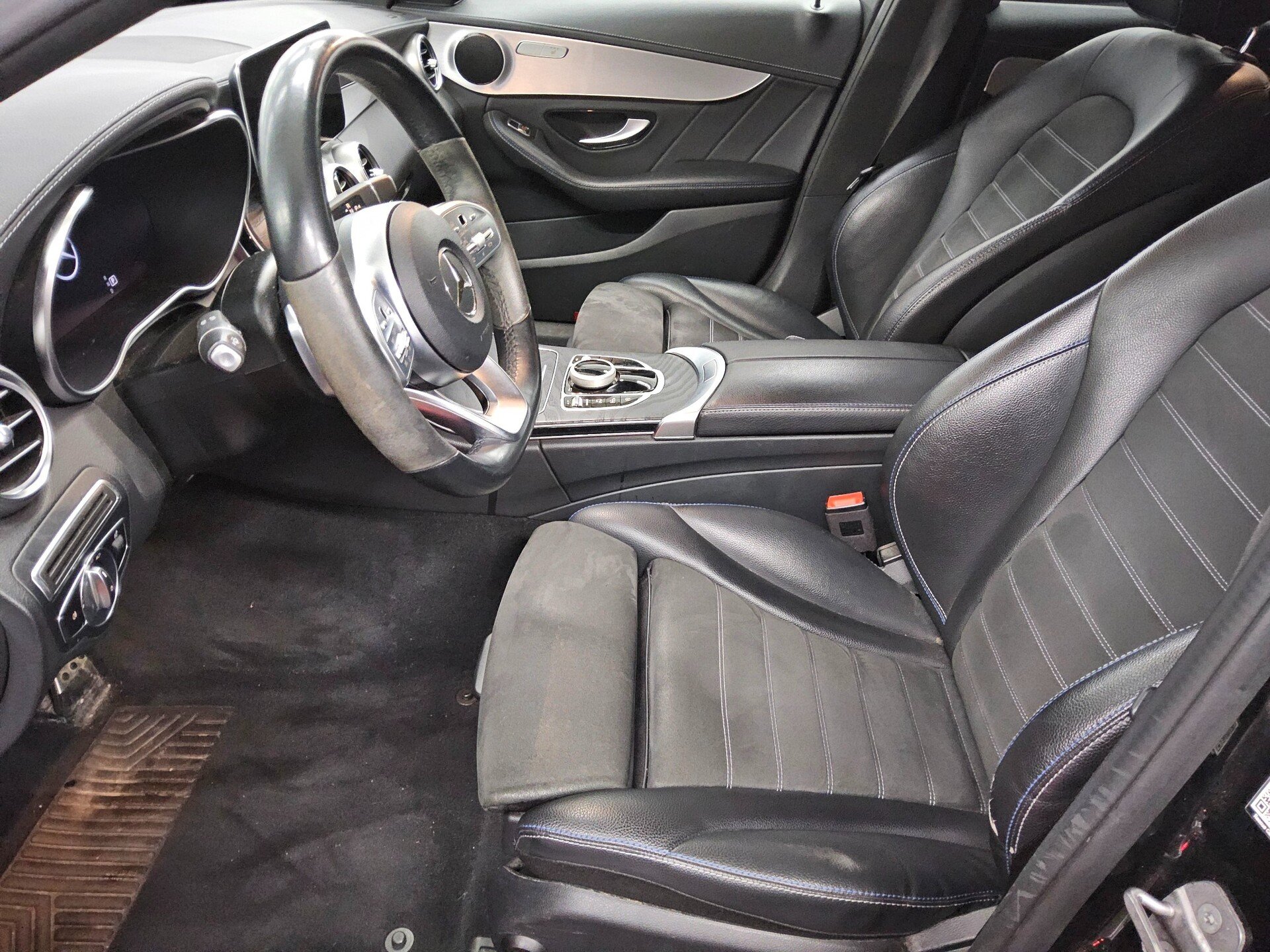 Mercedes-Benz C 220 T d AMG-Line Night Navi Widescreen LED AHK 9