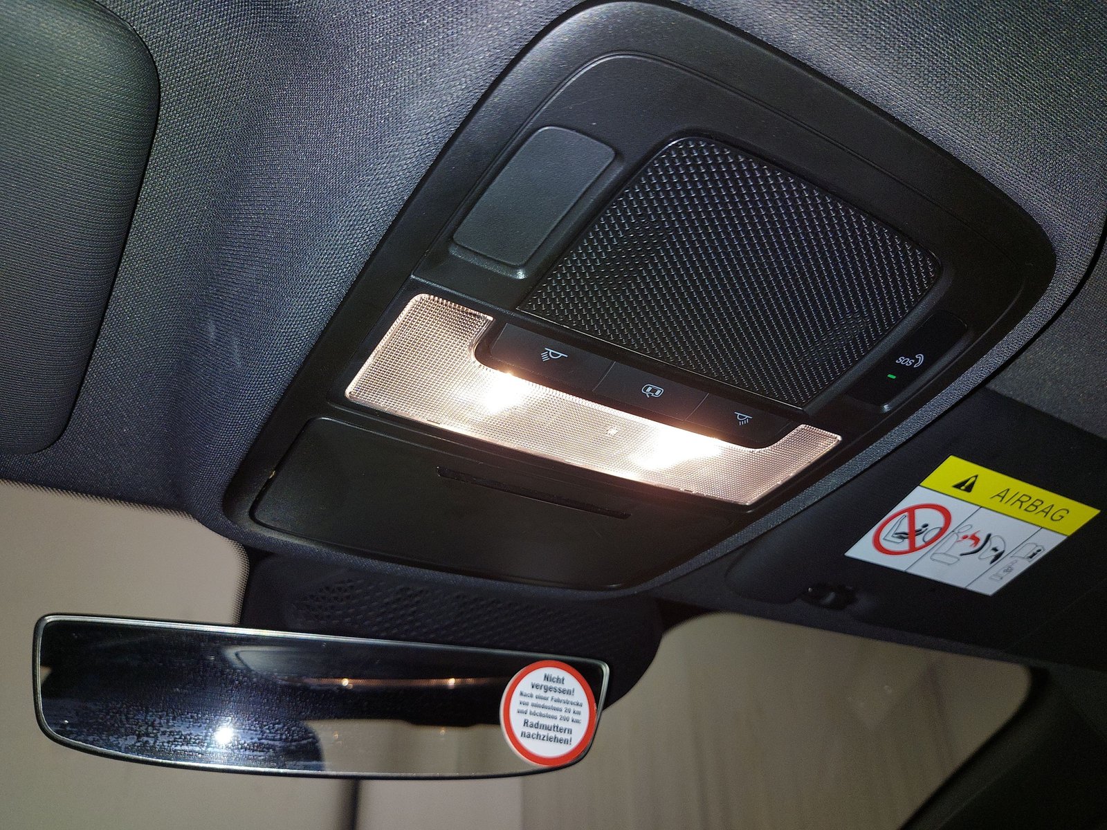 MG MG4 51 kWh Standard LED SHZ PDC 13