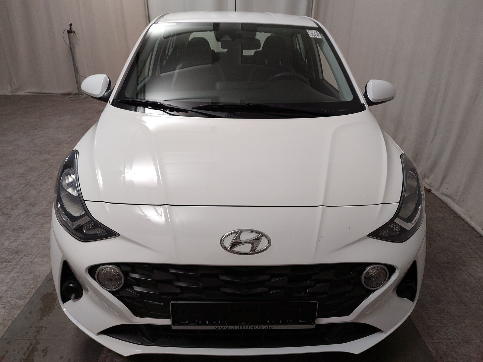 Hyundai i10 1.0 Trend CarPlay PDC Shz 9