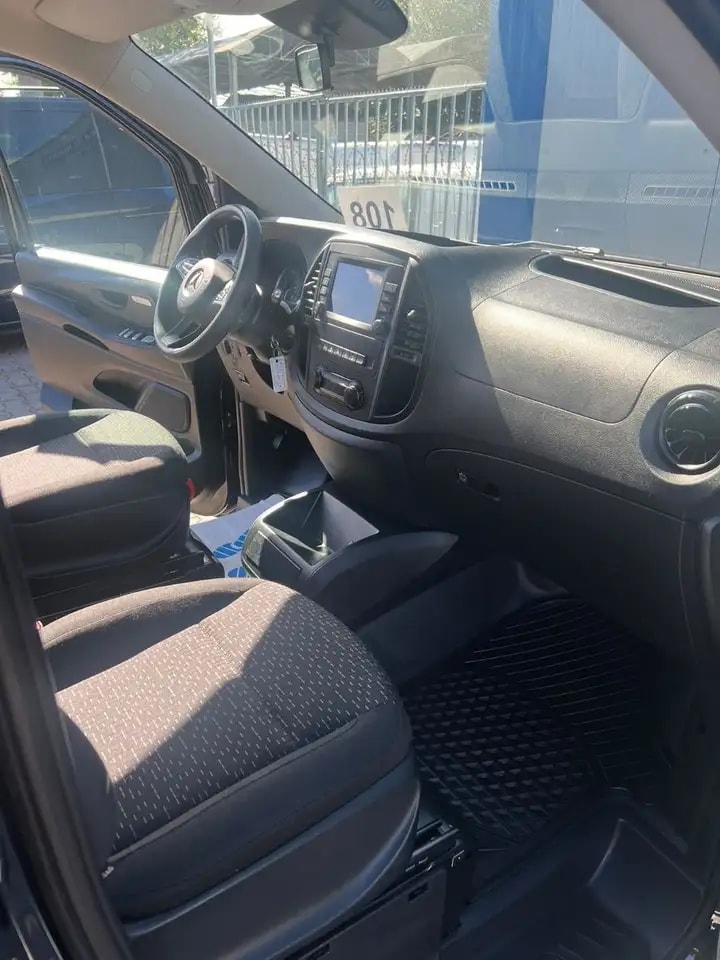 Mercedes-Benz Vito 116 TOURER LANG 9G NAVI KAMERA 7-SITZER AHK 14