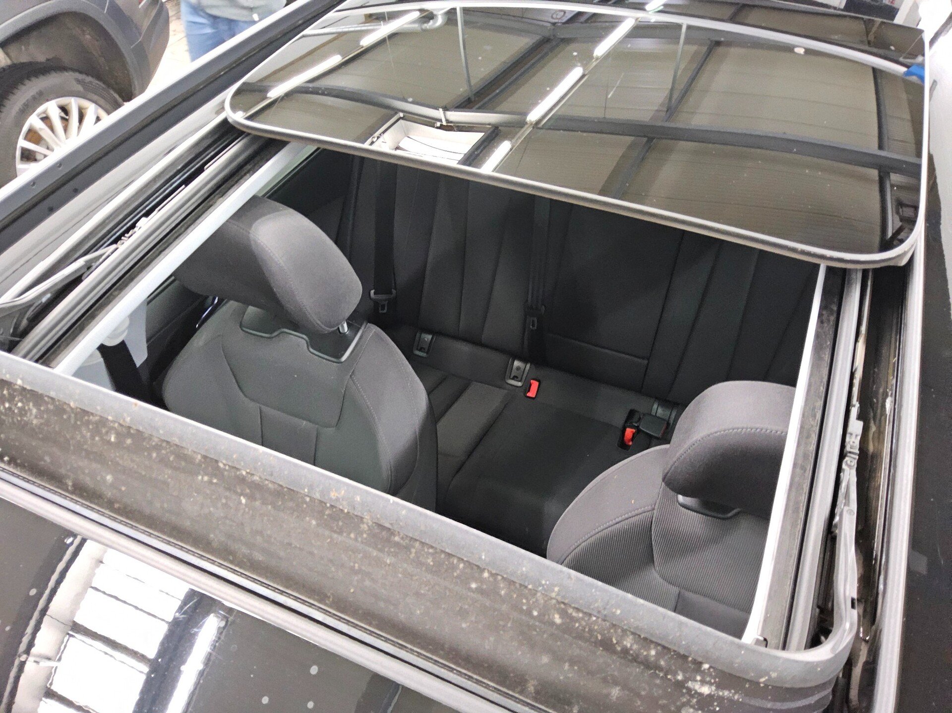 Audi A4 Avant 40 TDI advanced Navi LED Pano AHK RfK 11