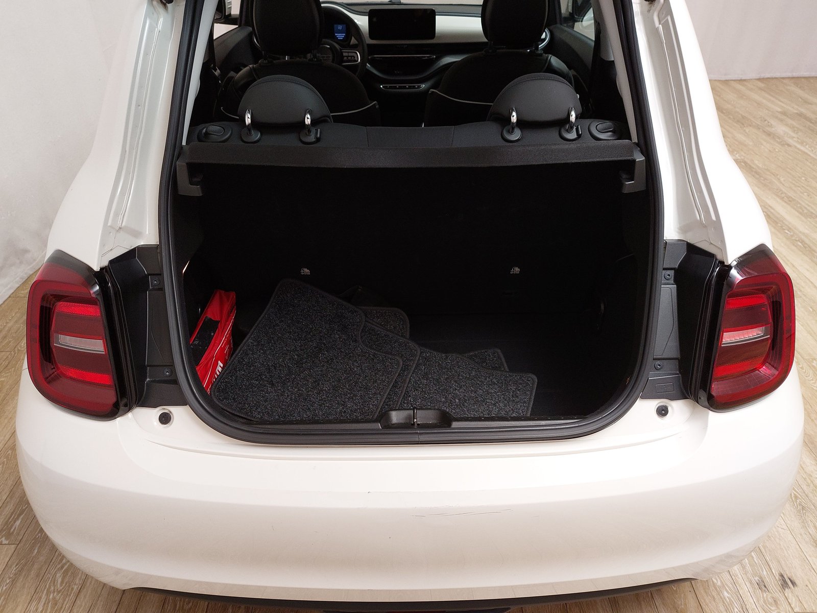 Fiat 500 NAVI LED AMBIENTE 15