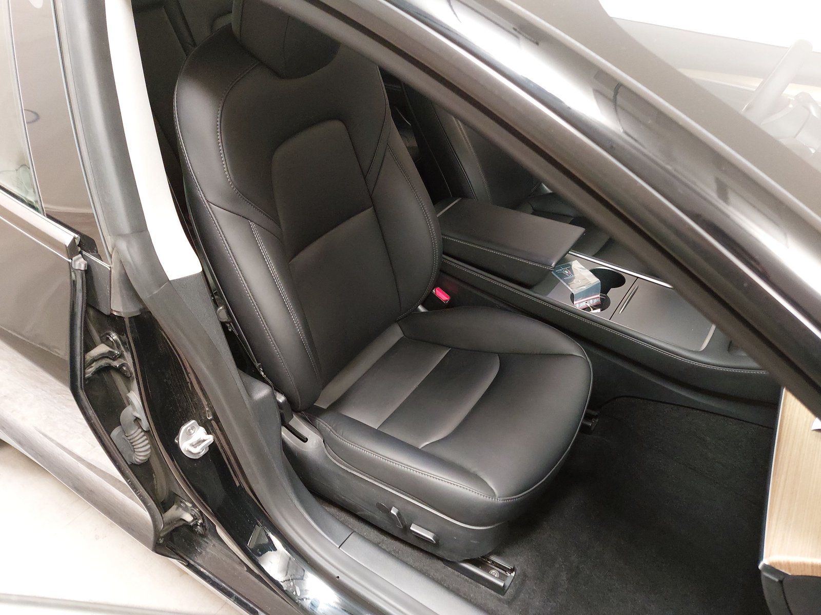 Tesla Model 3 RWD NAVI LED SHZ RFK 10
