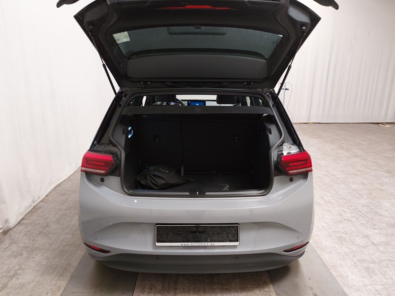 Volkswagen ID.3 Pro Performance NAVI KLIMA LED RADIO MFL 15