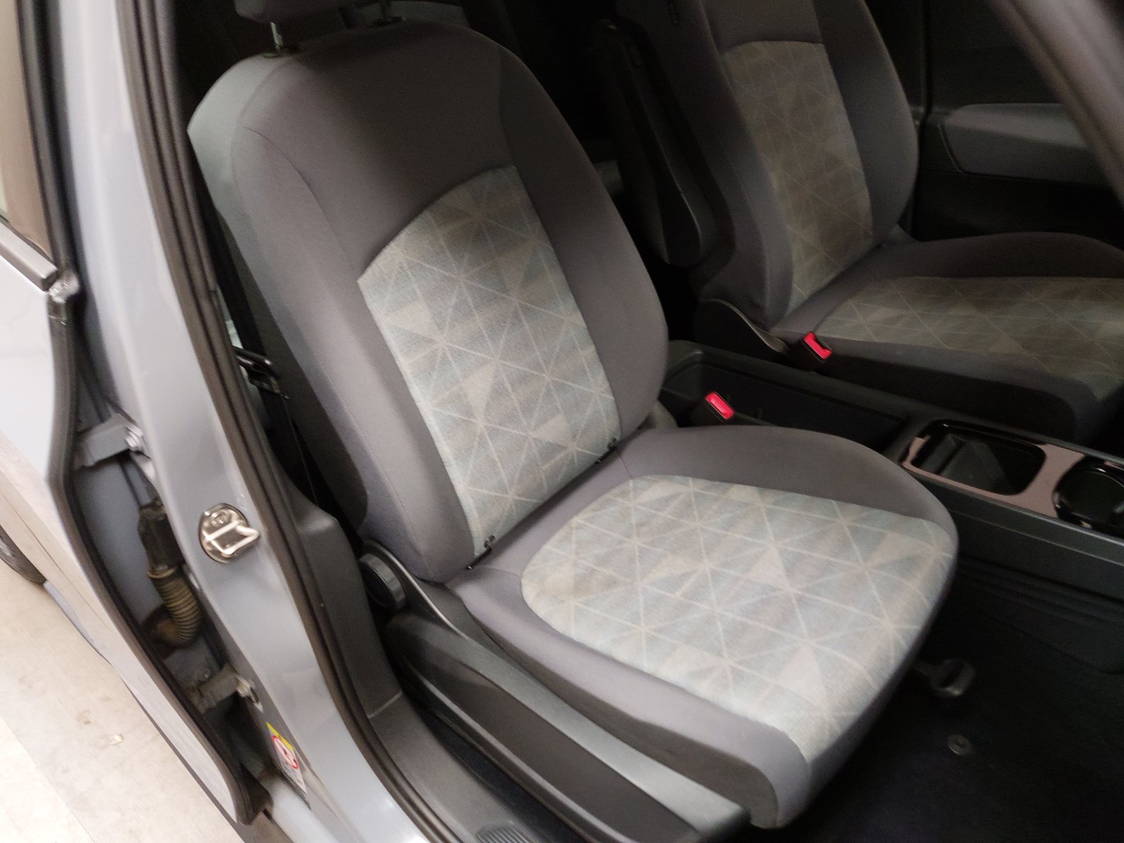 Volkswagen ID.3 Pro Performance NAVI KLIMA LED RADIO MFL 10