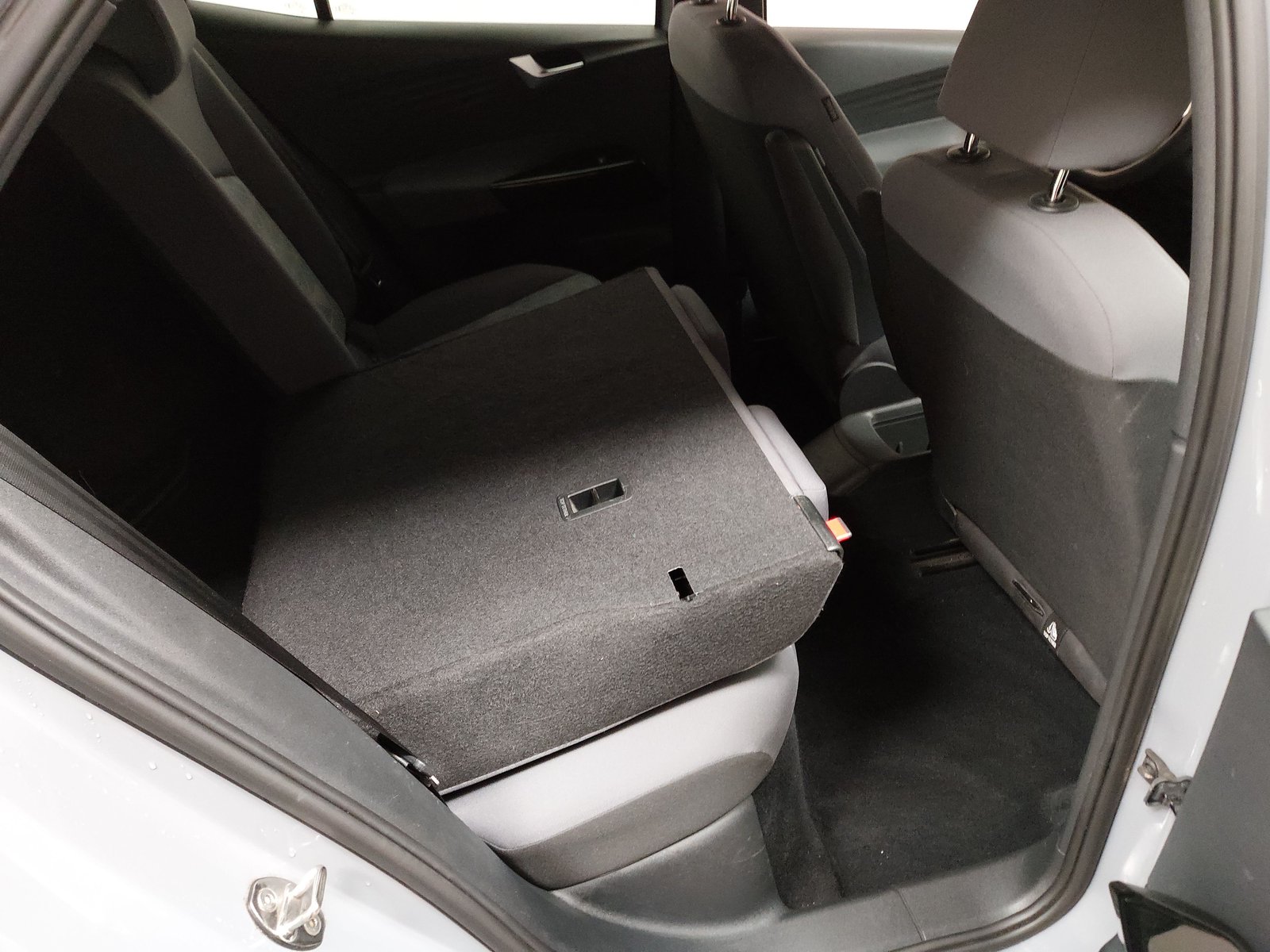 Volkswagen ID.3 Pro Performance NAVI KLIMA LED RADIO MFL 11