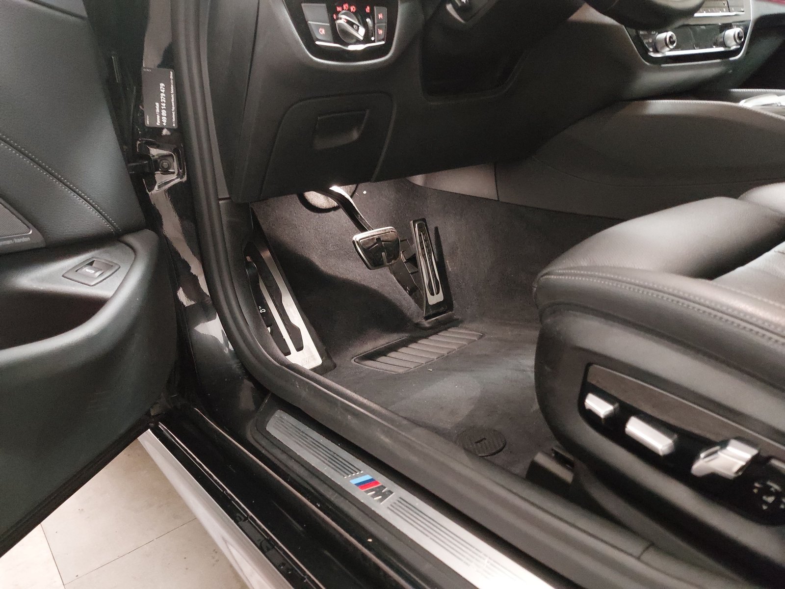 BMW 520d Touring xDr M-Sport Leder Navi Laser H/K 7