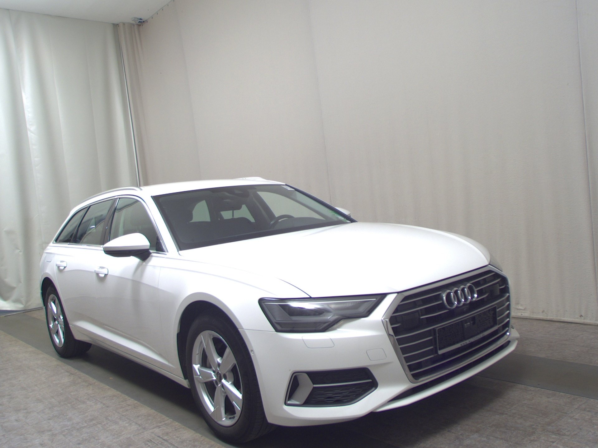 Audi A6 Avant 35 TDI sport Navi LED vc 360° ACC PDC 3