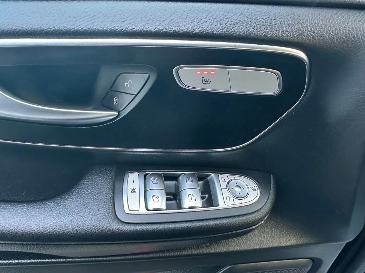 Mercedes-Benz V 250 LANG 9G AMG-LINE WEBASTO AHK EL. TÜREN LED 15