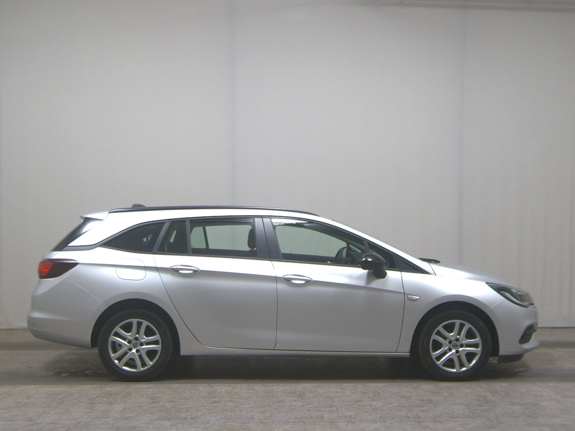 Opel Astra ST 1.5 D Edition Navi PDC DAB