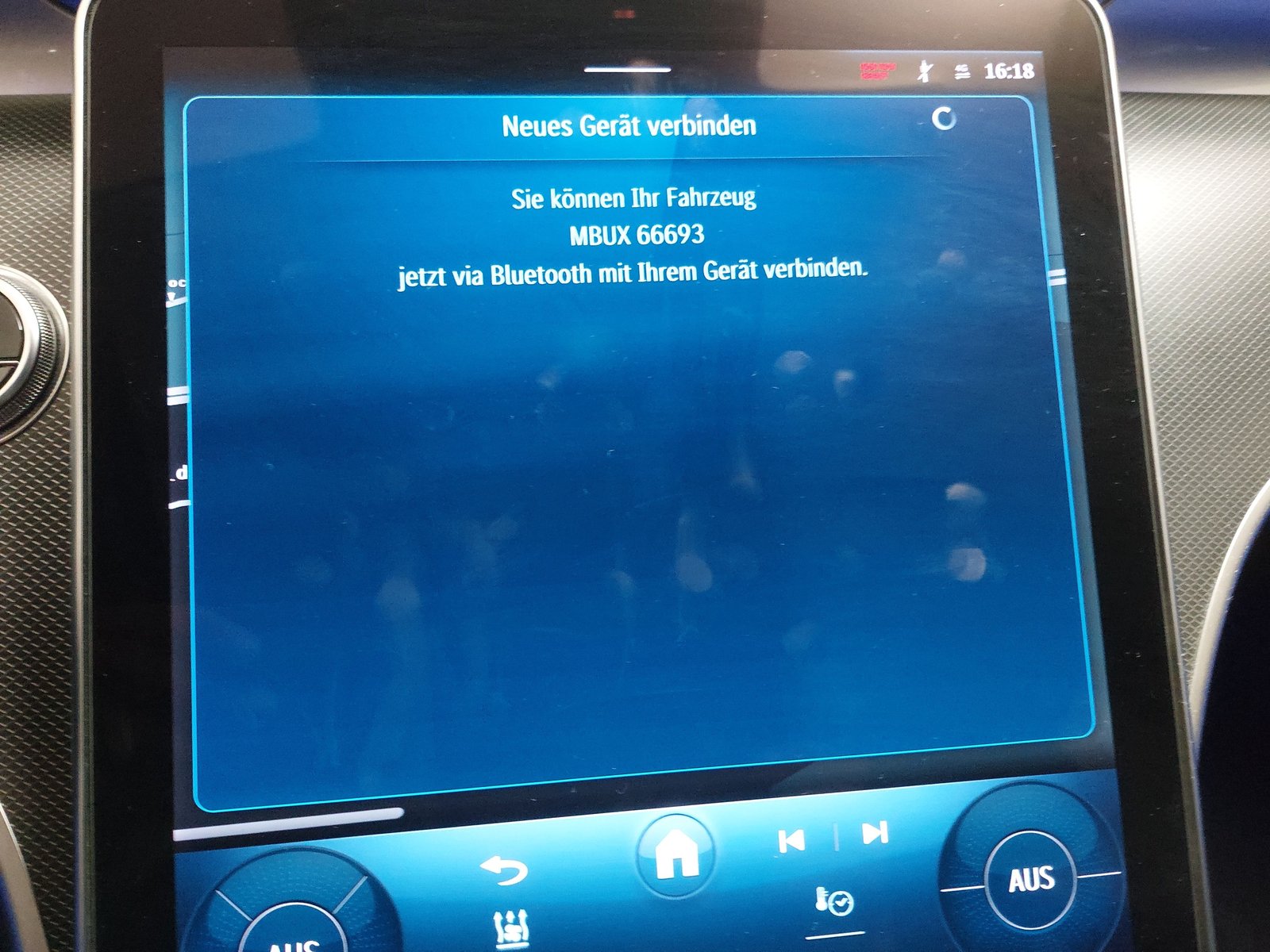 Mercedes-Benz C 300 T e Avantgarde NAVI KLIMAAUT RADIO TEMPO MFL 19