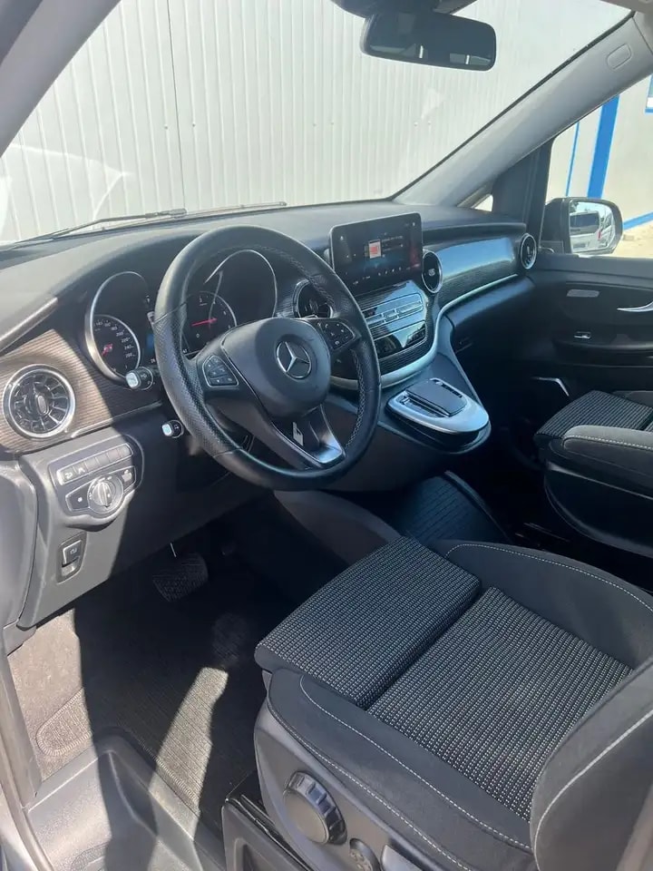 Mercedes-Benz V 300 LANG 4M WEBASTO NAVI MBUX KAMERA 7-SITZER 14