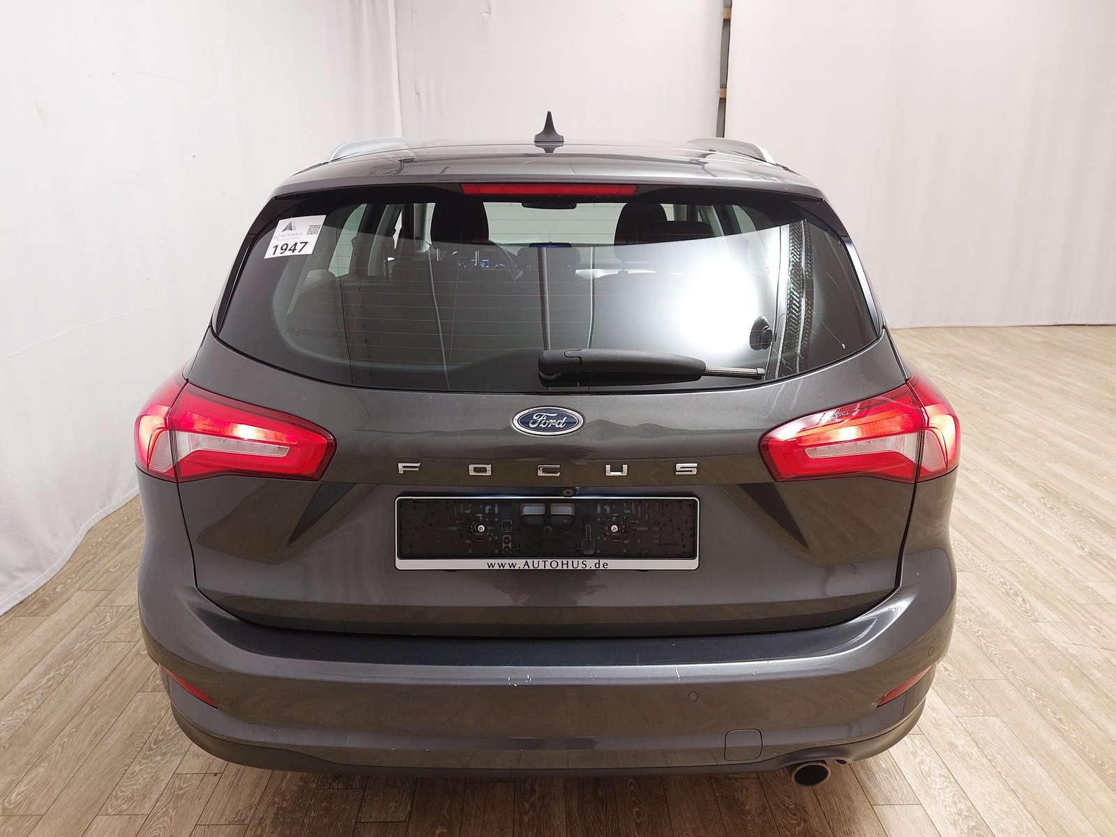 Ford Focus Turnier 1.5 EB Titanium NAVI LED SHZ PDC 14