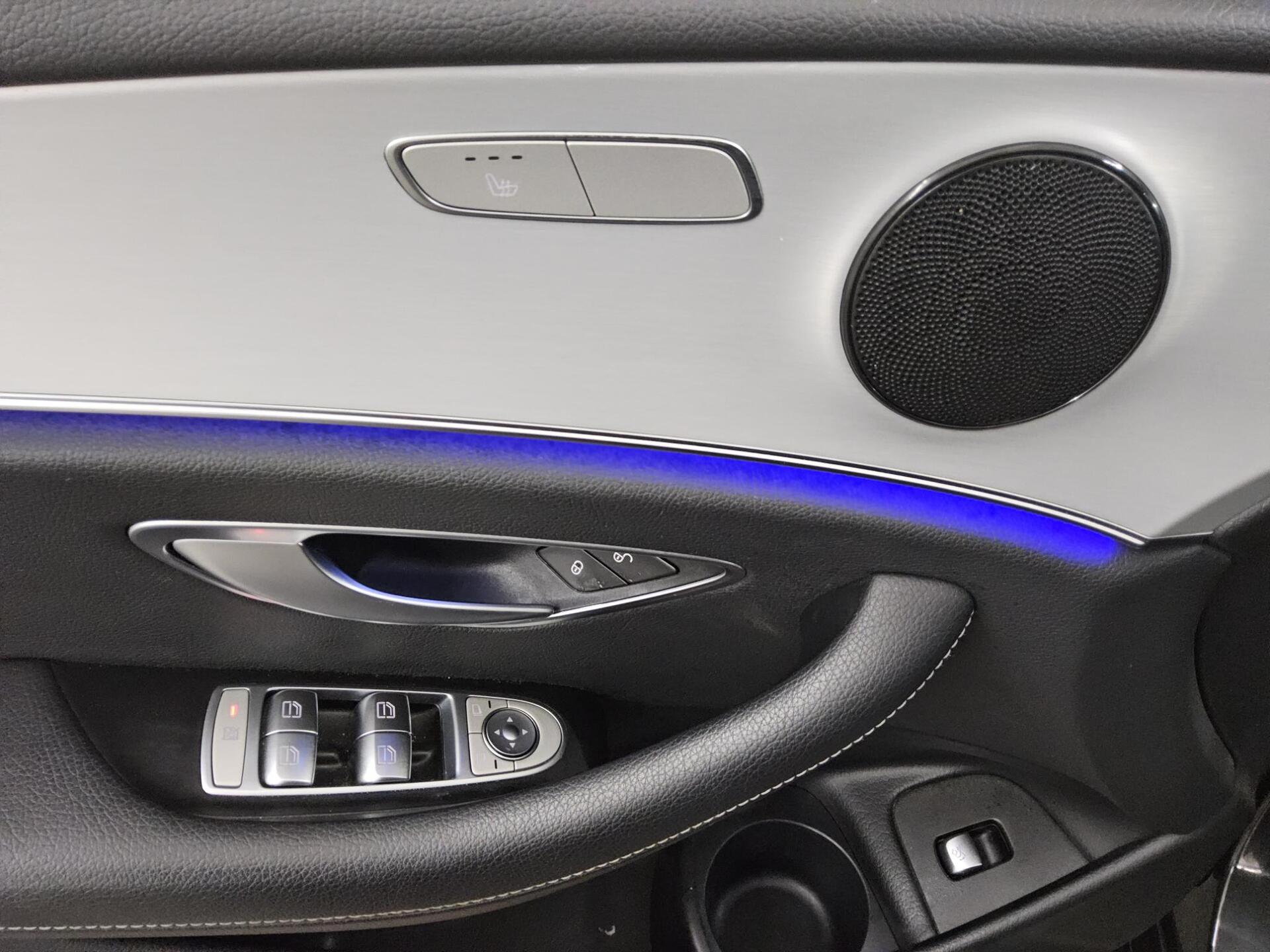 Mercedes-Benz E 220 T d Avantgarde Navi Widescreen LED AHK 10