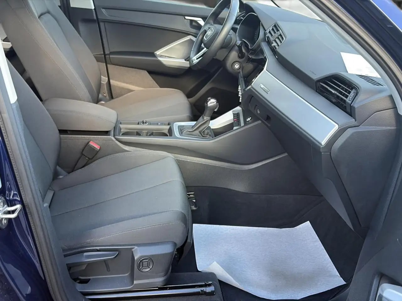 Audi Q3 35 TDI Virtual*LED*NaviTouch*SPUR*VKZ*Tempo*L 12