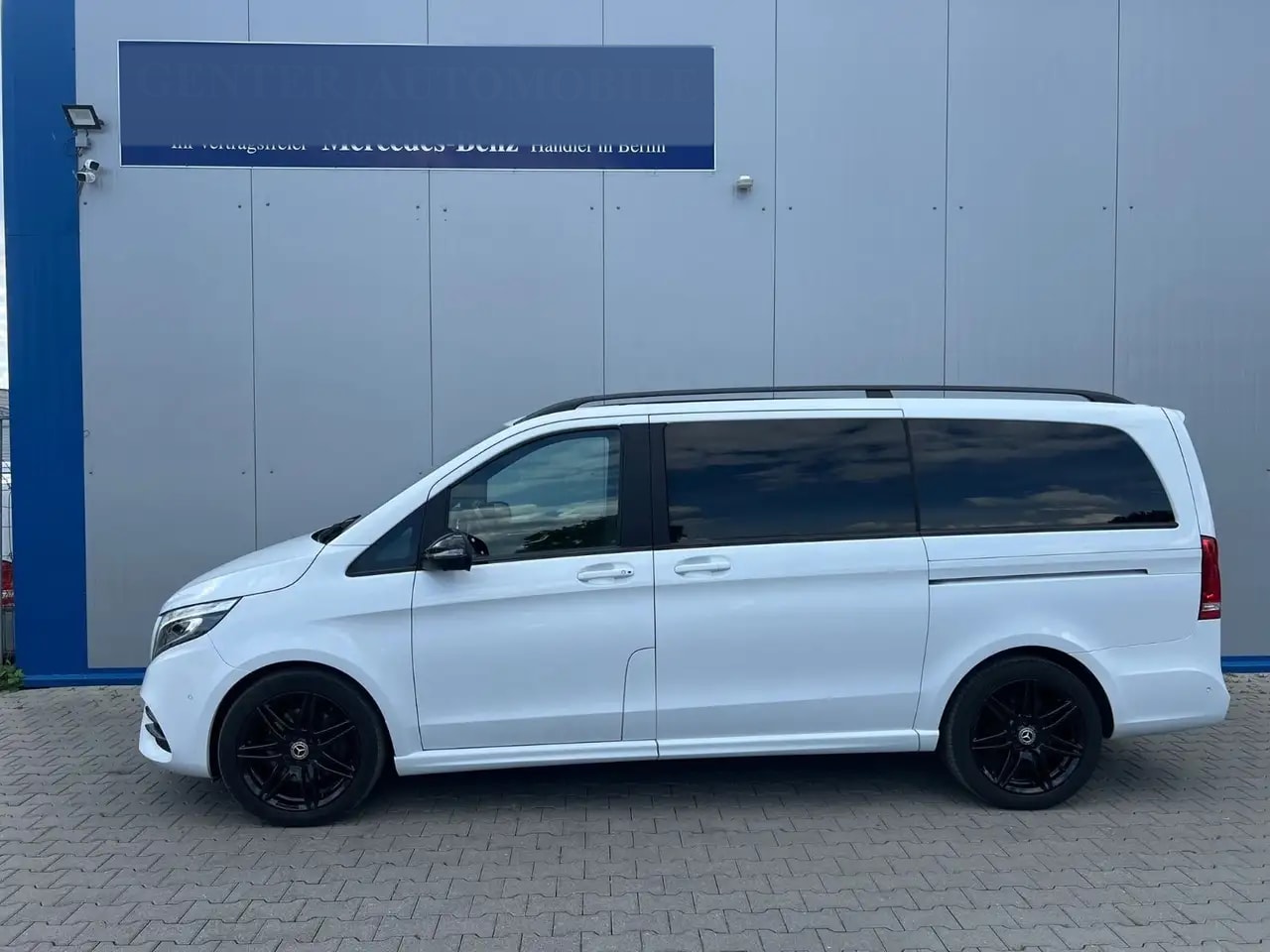 Mercedes-Benz V 300 V300 LANG AMG WEBASTO DISTRONIC LED AHK EL.TÜREN 4