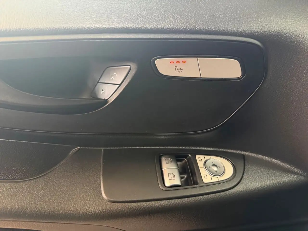 Mercedes-Benz Vito VITO 119 LANG 4M 9G-TR MIXTO NAVI LED KAMERA AHK 13
