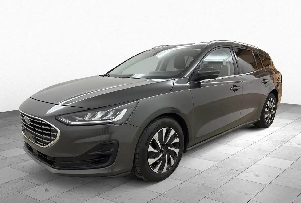 Ford Focus Titanium AHK*Matrix*ACC*Kamera*LM*Family3
