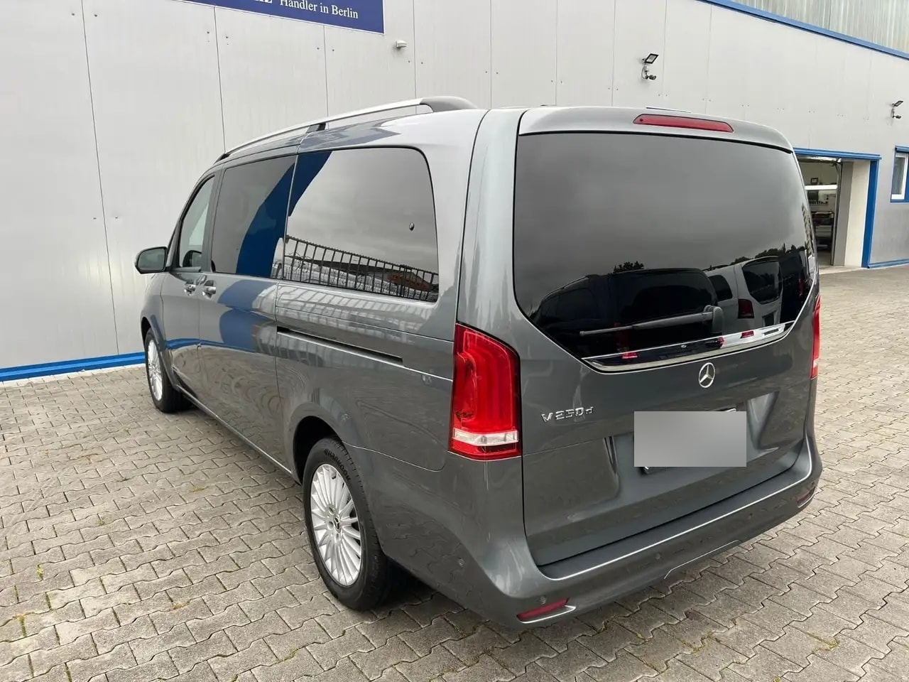 Mercedes-Benz V 250 LANG SPORTPAKET 9G-TR NAVI LED WEBASTO AHK 8