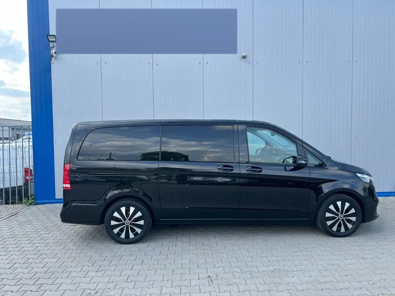 Mercedes-Benz V 220 LANG 9G-TR SPORTPAKET NAVI WEBASTO LED AHK 7