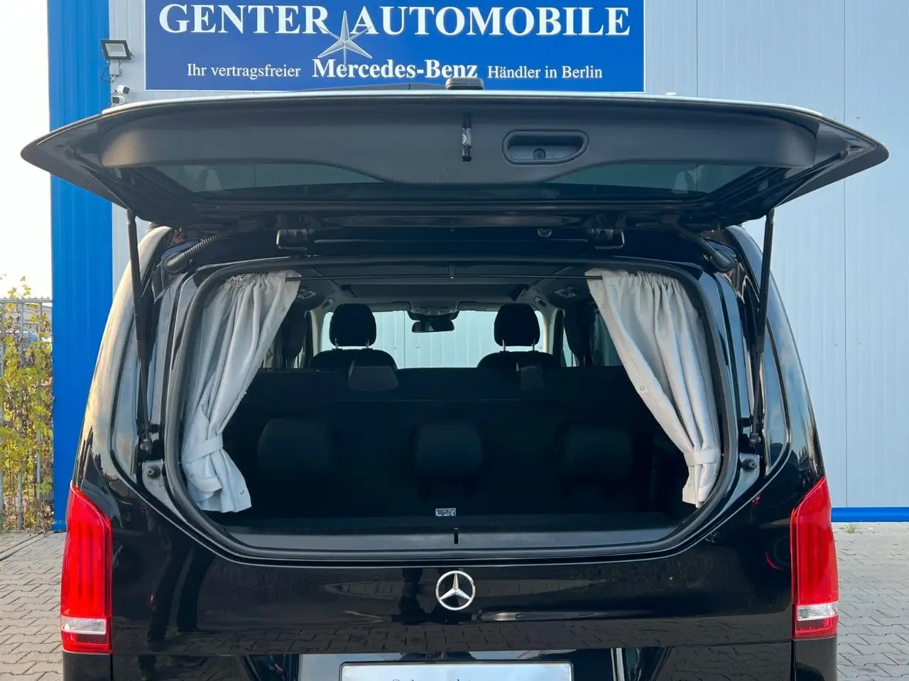 Mercedes-Benz V 300 d LANG MARCO POLO AMG-LINE LED KAMERA AHK 12