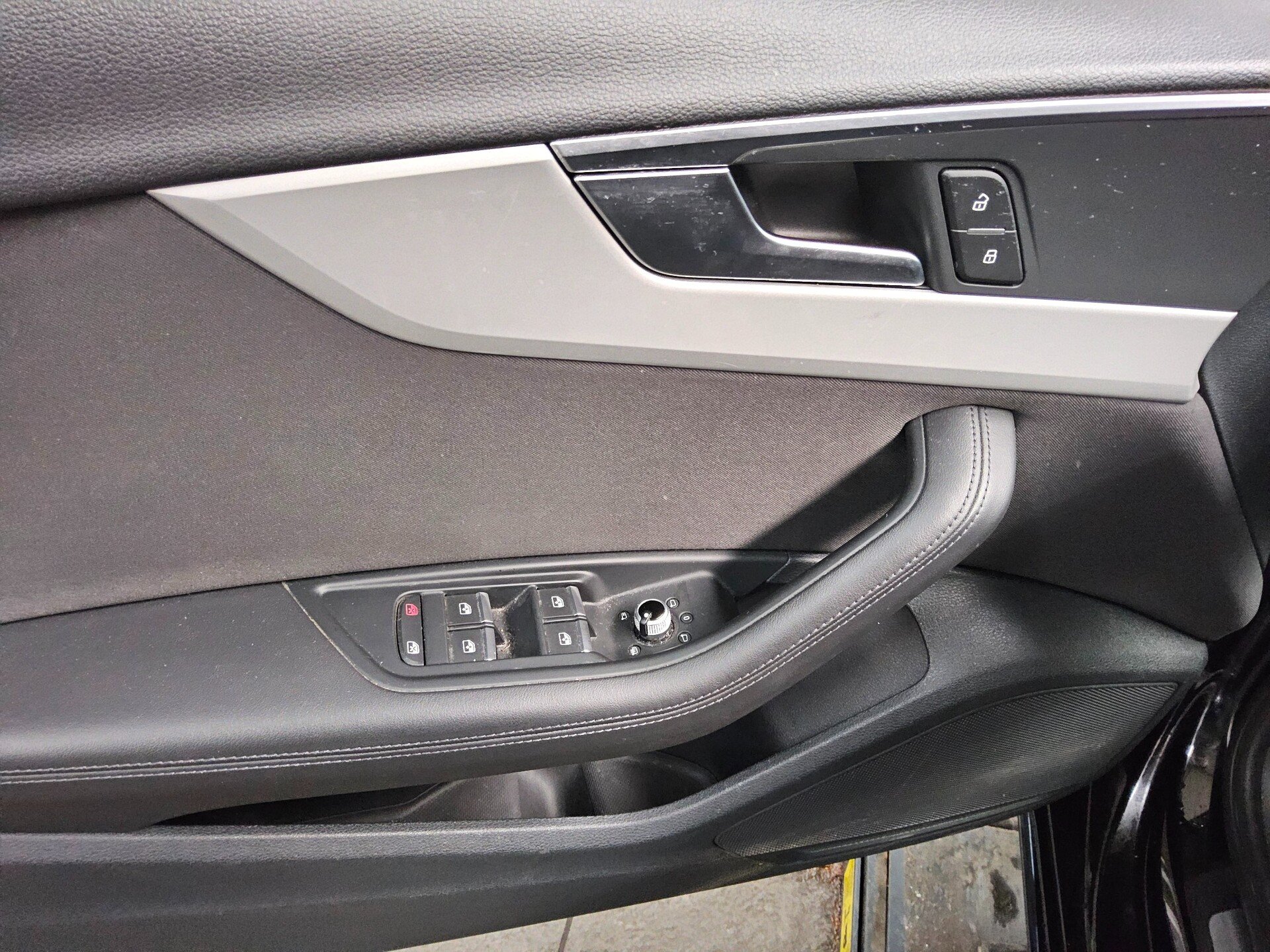 Audi A4 Avant 40 TDI advanced Navi LED Sportsitze 9