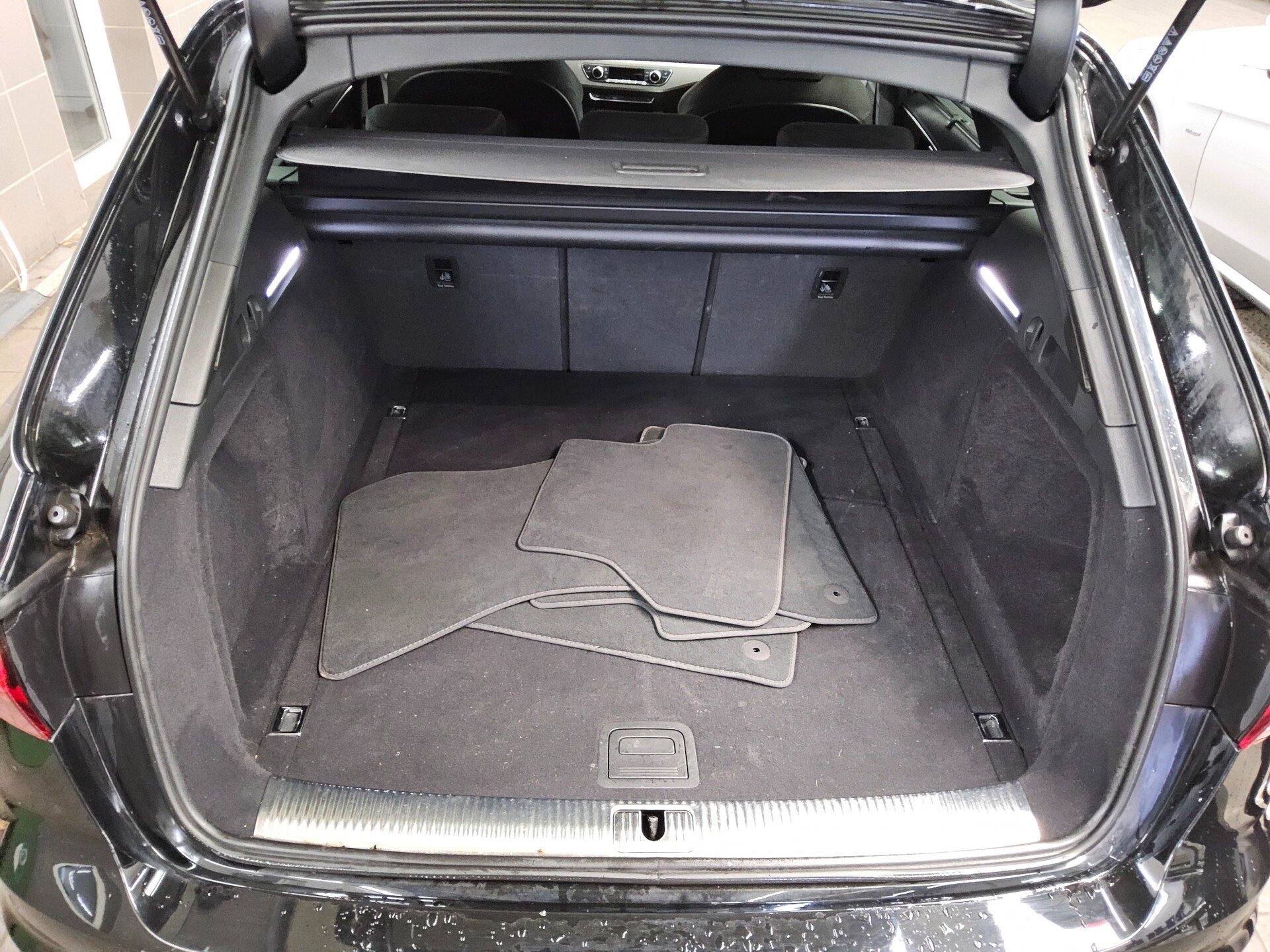 Audi A4 Avant 40 TDI advanced Navi LED Sportsitze 11