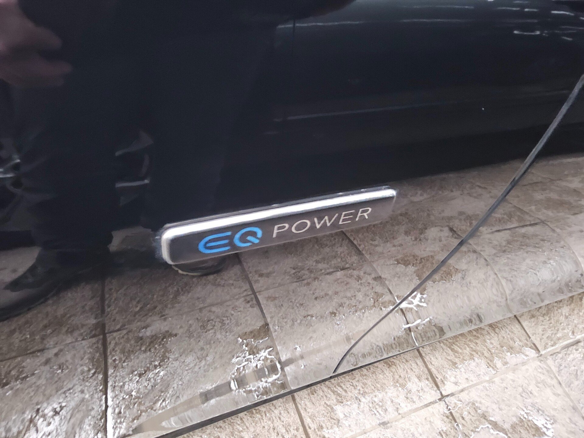 Mercedes-Benz E 300 T de Avantgarde Navi Pano Burmester AHK 12