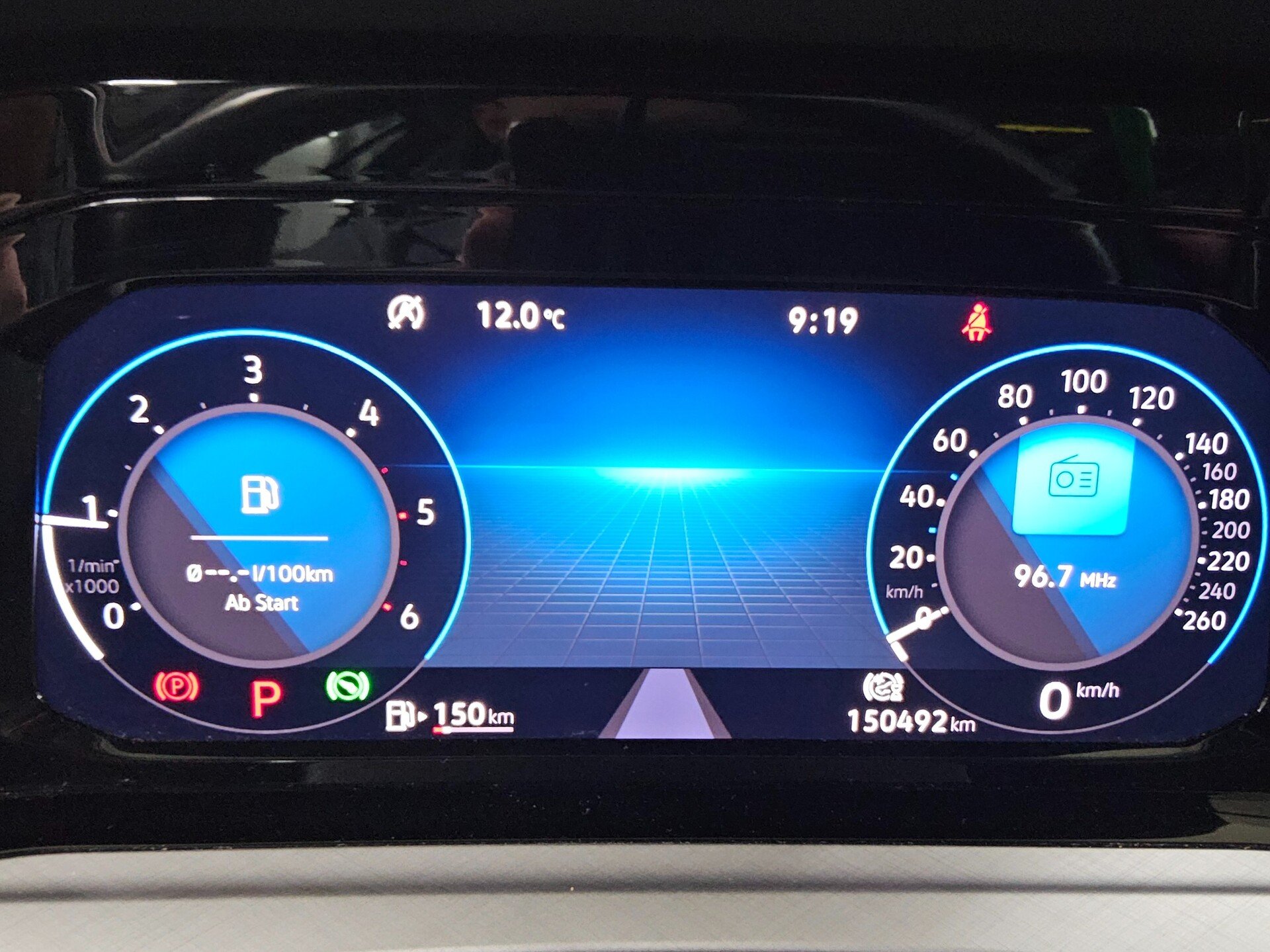 Volkswagen Golf-8 Var. 2.0 TDI Life Navi LED DC AHK RfK ACC 8